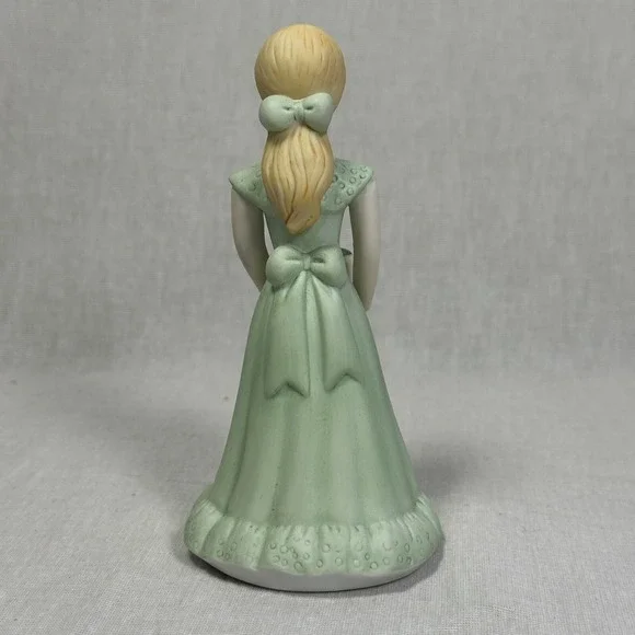Growing up Birthday Girls Blonde Hair Age 11 With Cake Enesco Ceramic - Picture 2 of 4